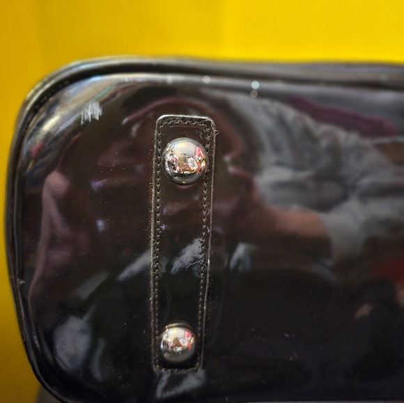 Vintage Loungefly Patent Leather Large Hello Kitty Handbag ๐๐๐ - Picture 6 of 6